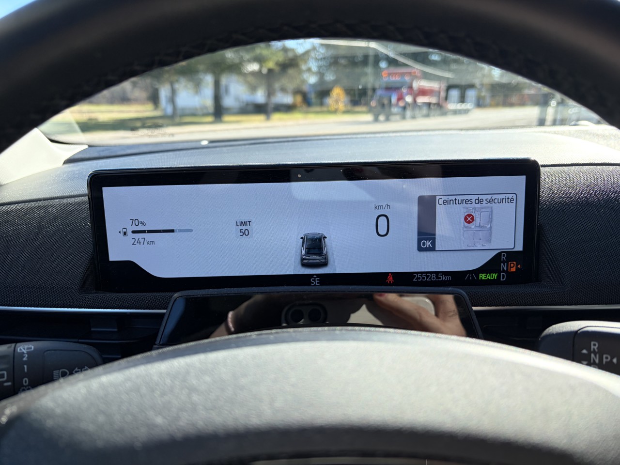 2025 Ford Mustang Mach-E SELECT TAPIS RECHARGE SANS FIL SIÈGES AVANT CHAUFFANT Main Image