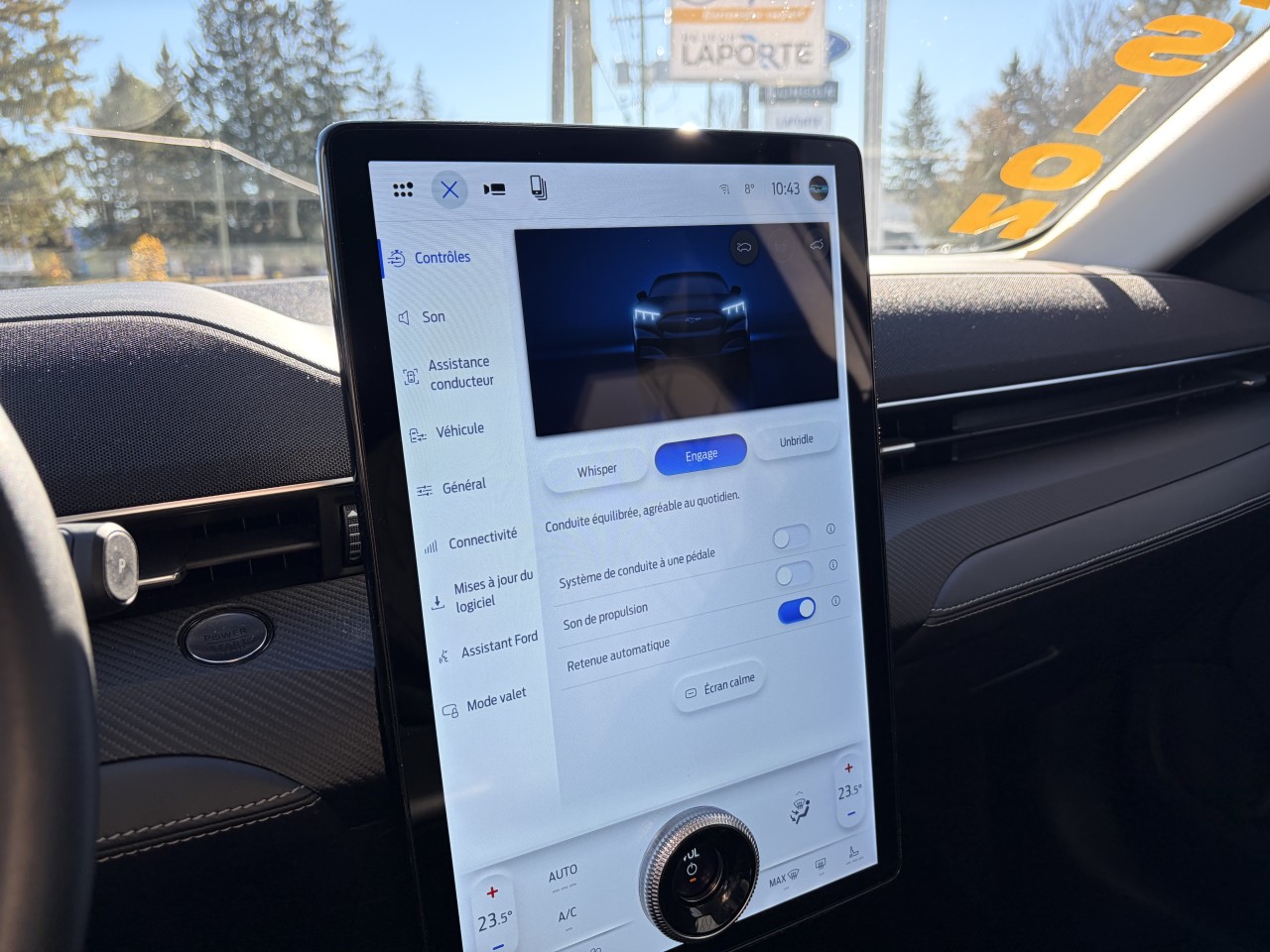 2025 Ford Mustang Mach-E SELECT TAPIS RECHARGE SANS FIL SIÈGES AVANT CHAUFFANT Main Image