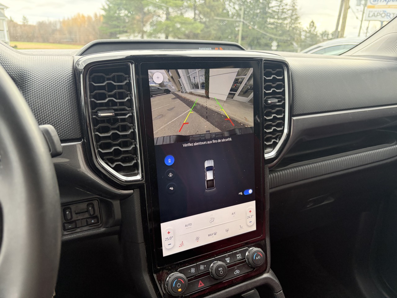 2025 Ford Ranger XLT Main Image